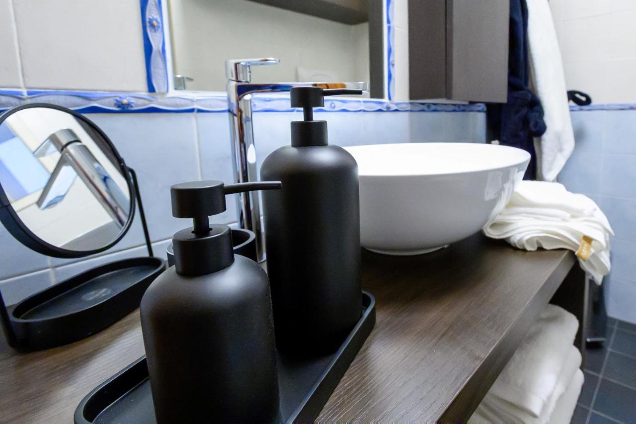 Nipare Suite - Dimore Partenopee Napoli Exterior foto